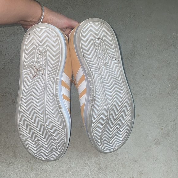 Addidas - Picture 5 of 6